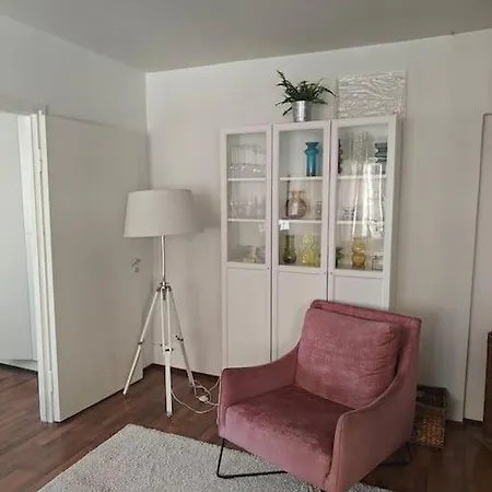 Kaksio Oysn Laehellae, Oma Autopaikka Oulu